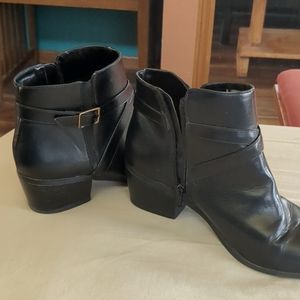 Black Ankle Boots -8.5WC